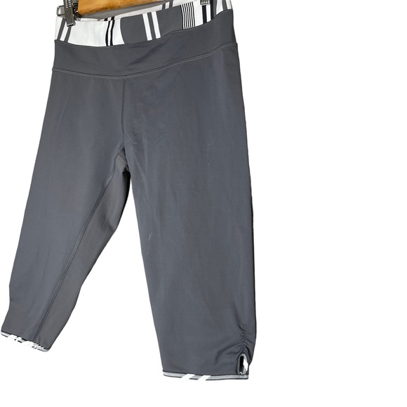 Lululemon Athletica Bandha in Light/Groove Stripe Nimbus Size 10 - Picture 3 of 6